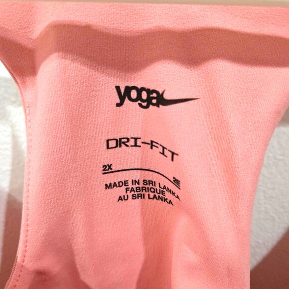 Nike Sz 2 XL Pink Dri-Fit Yoga Tank Top - Picture 2 of 7